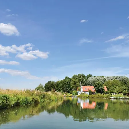 Holiday home Awesome In Boucres With Kitchen Hames-Boucres