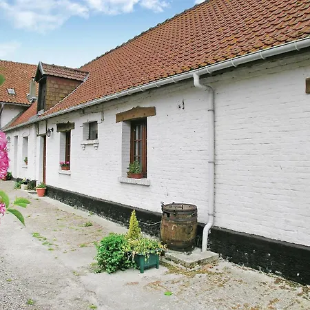 Holiday home Awesome In Boucres With Kitchen Hames-Boucres